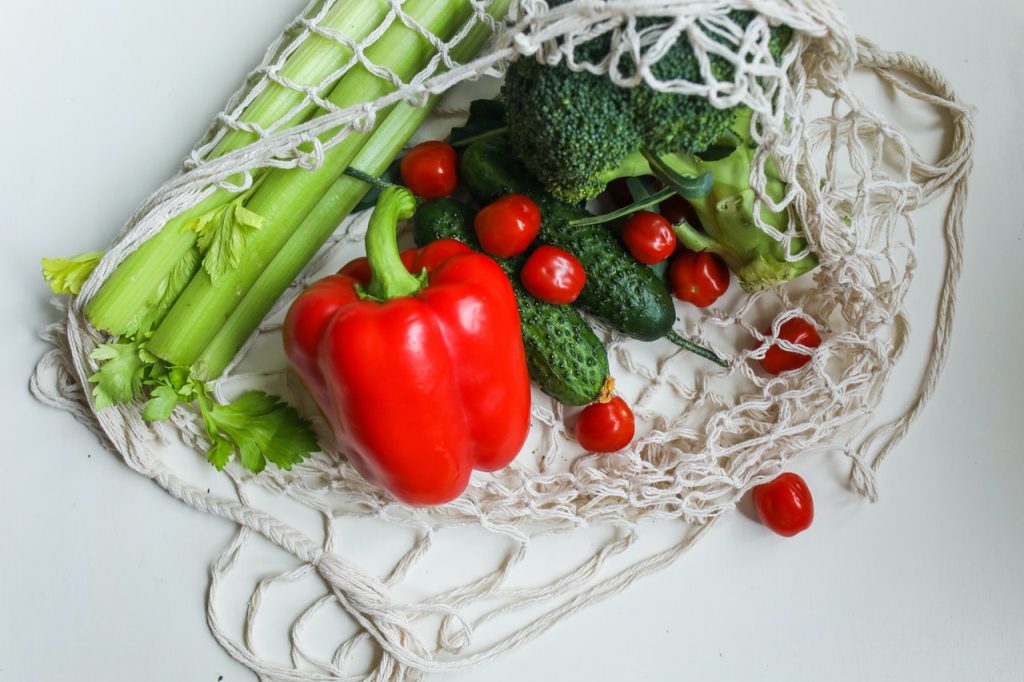 easy make vegetable broth shopping bag